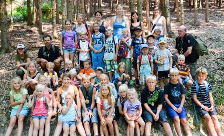 Etwa 30 Kinder nahmen an dem Naturerlebnis teil. Foto: Daniela Stückler