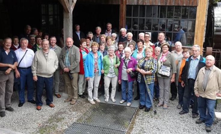Insgesamt 41 Senioren waren unterwegs. Foto: Elvira Gronister & Johann Reisenhofer