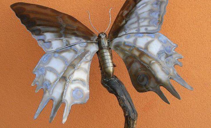 Werner Köhlers Edelstahl-Skulptur „Papilio“ Foto: Werner Köhler, St. Georgen/Steinfelde