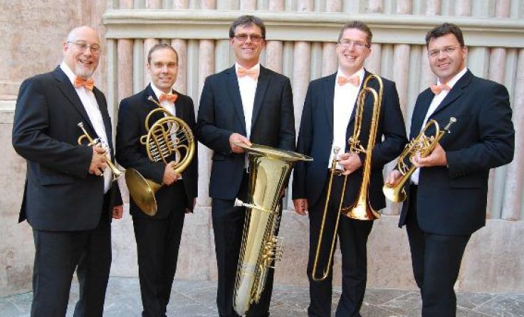 Das Amadeus Brass Quintett lädt zum Konzert nach Wilhelmsburg ein. Foto: zVg 