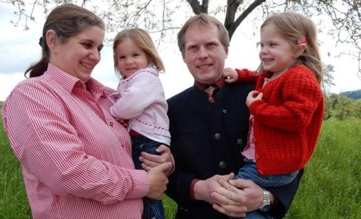 Michaela Gruber (l.) ist Bäuerin aus Leidenschaft. Foto: zVg
