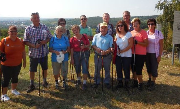 Die Senioren wanderten bei sonnigem und heißem Wetter. Foto: zVg