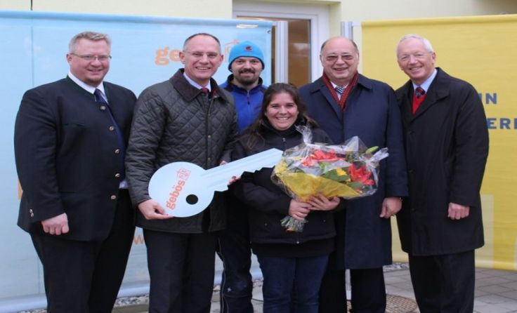 Bei der Schlüsselübergabe