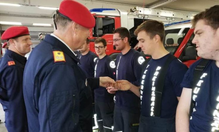 Nach zweimonatiger Ausbildung legten die Feuerwehrleute die Prüfung ab. Foto: Wolfgang Zarl