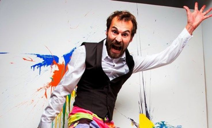 Manuel Thalhammer präsentiert das Programm „Lehrer ohne Klasse“. Foto: Peter Grillmair