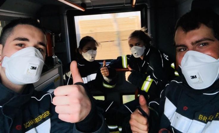 Mit Masken im Einsatz Foto: Bezirksfeuerwehrkommando Amstetten