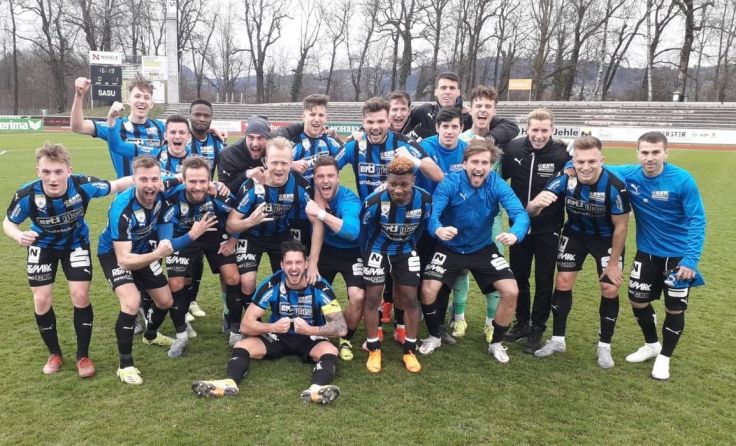 Jubel der Amstettner im Stadion in Dornbirn Foto: Anton Lausegger/SKU Ertl Glas Amstetten