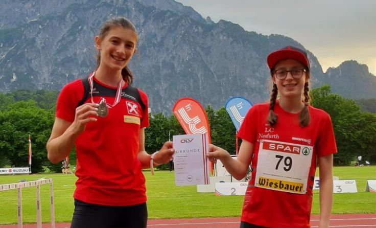 Nicole Prauchner und Annika Gugerell (Foto: LC Neufurth)