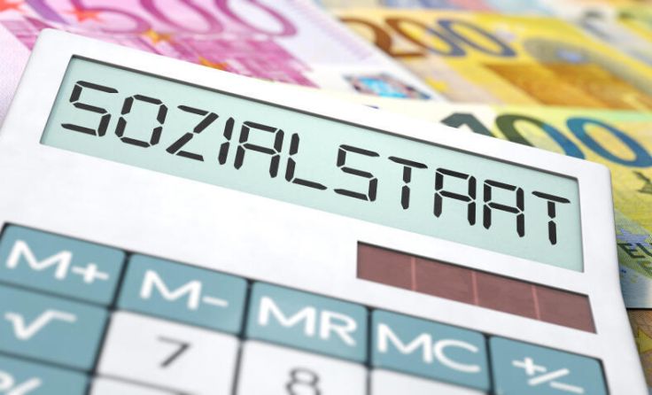 Vortrag zum Thema "Sozialstaat" (Foto: DesignRage/Shutterstock.com)