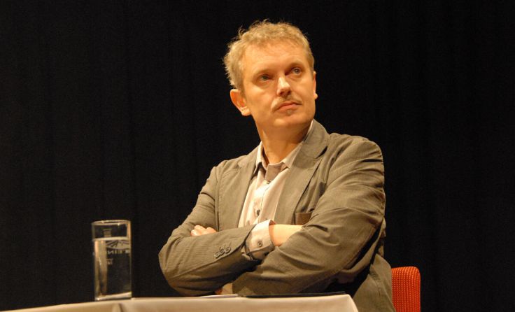 Hermann Knapp präsentiert im mozArt Amstetten heitere Literatur. (Foto: zVg)