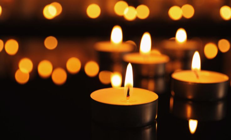 Adventstimmung (Foto: New Africa/Shutterstock.com)