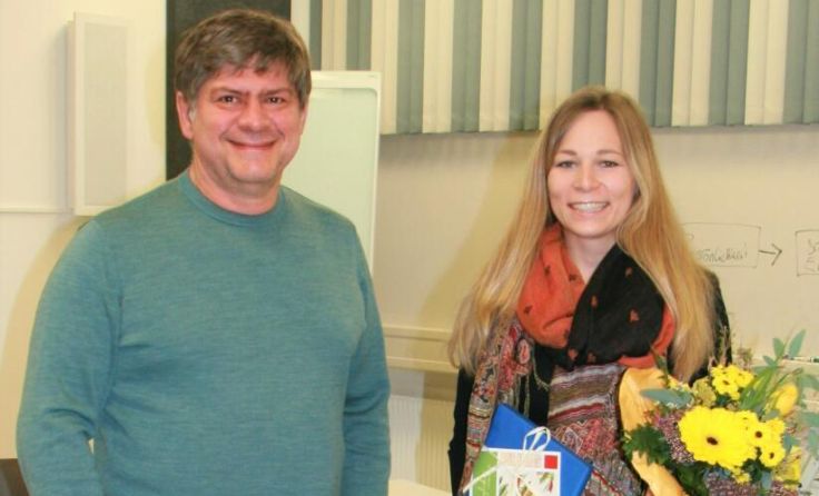 Die Amstettnerin Kathrin Peirleitner mit Studienleiter Bernhard Batinic (Foto: JKU)