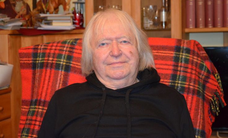 Kaplan Franz Sieder: "Am 4. Adventsonntag sollen Geschäfte geschlossen bleiben!" (Foto: mai)