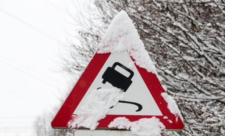 Achtung bei winterlichen Verhältnissen! (Foto: Erwin Wodicka - wodicka@aon.at)