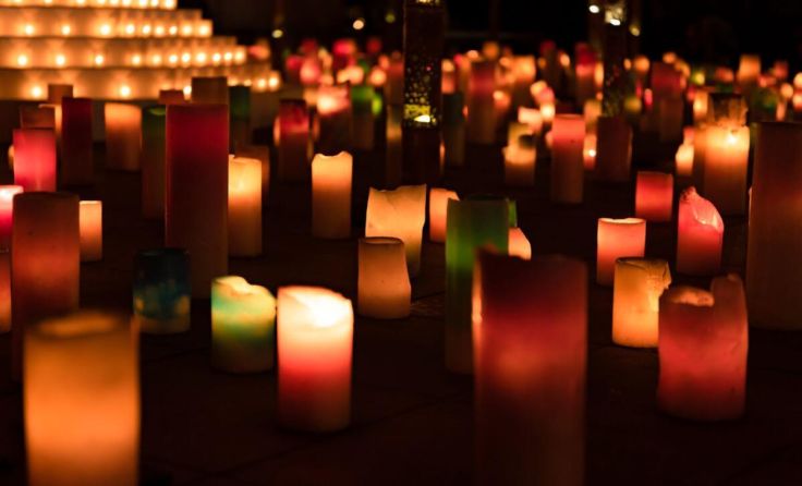 Lichtermeer (Foto: ruccus/Shutterstock.com)