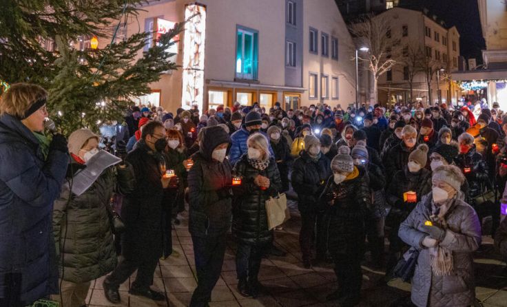 Lichtermeer in Amstetten (Foto: Daniel Schalhas - www.inshot.at)
