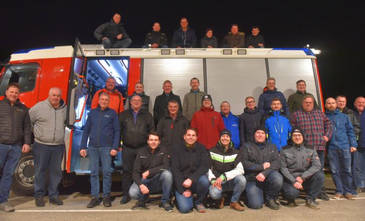 Teilnehmer und Ausbildner FLA Gold Bezirk Amstetten. (Foto: Wolfgang Zarl)