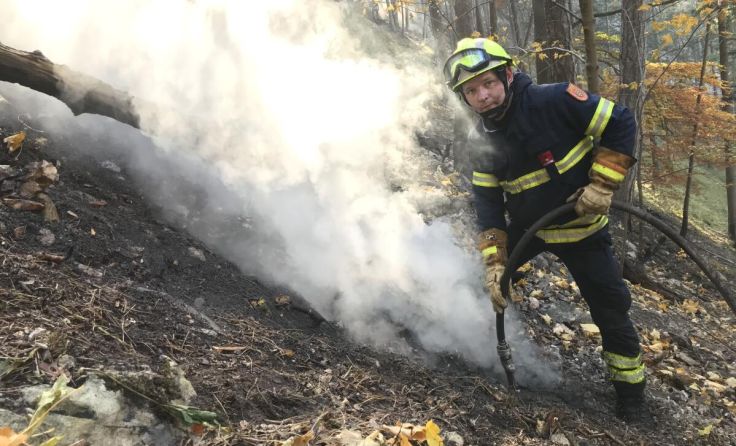Feuerwehr aus dem Bezirk im Raxgebiet (Foto: Bfkdo/Zarl)