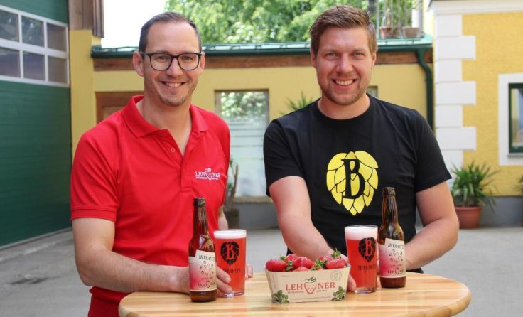 (V. l.) Lukas Lehner und Michael Datzberger mit der neuen Kreation (Foto: Lehner)