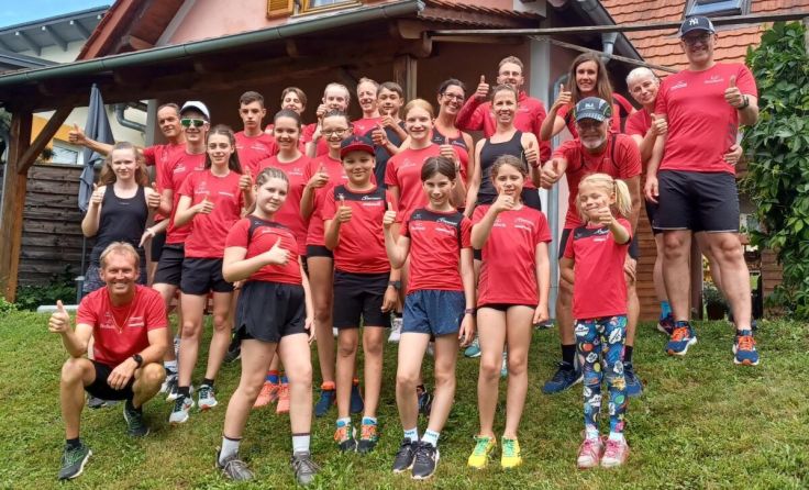 Die trainingseifrigen Athleten des LCN in der Steiermark (Foto: LC Neufurth)