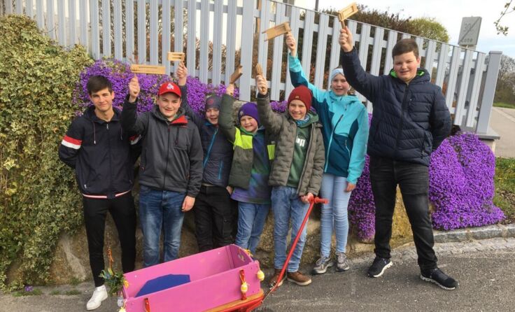 Ratschenkinder on tour