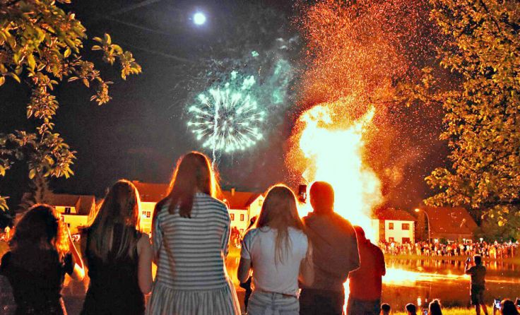 Sonnwendfest der FF Preinsbach am 16. Juni. (Foto: Wolfgang Zarl)