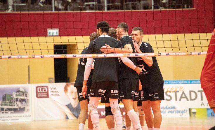 Der VCA jubelt über den Heimsieg in der MEVZA. (Foto: Peter Maurer/VCA)