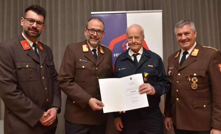 Ehrung von Franz Gerlinger (Foto: Wolfgang Zarl)