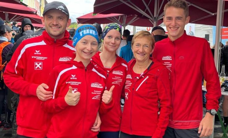 Erfolgreiche Athleten des ULC Ardagger beim Stadtlauf in Waidhofen/Ybbs (Foto: ULC Ardagger)