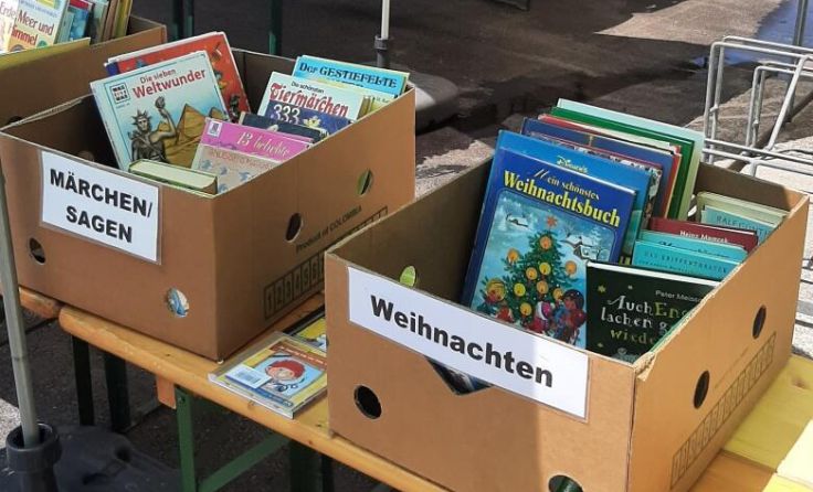 Bücherflohmarkt in Wallsee (Foto: Angelika Scheibreithner)