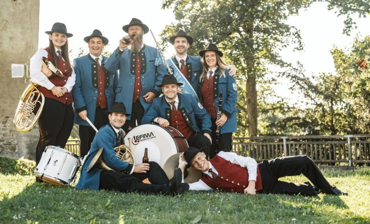 Die Hausmeninger Musiker freuen sich auf zahlreiche Besucher. (Foto: Dominik Stixenberger)