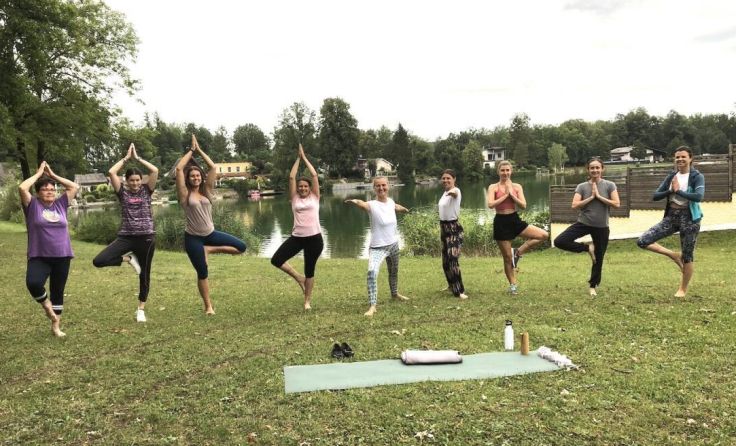 "Yoga am Ausee" mit Mirjam Langer (Foto: Yoga-Salon)