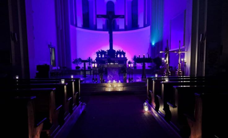 Trotz aller Herrgottsfrüh ein wiederentdecktes Phänomen: Rorate-Messen (Foto: Wolfgang Zarl)
