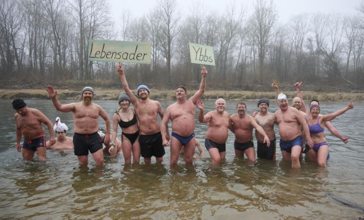 Dreikönigsschwimmen in Amstetten (Foto: Gerald Mevec)