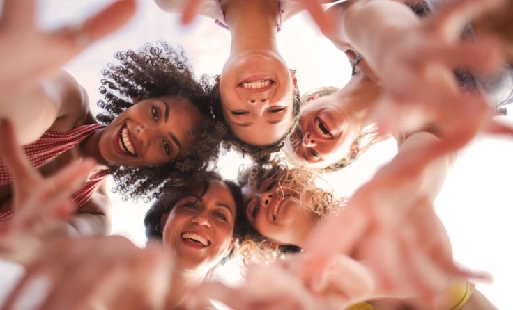 Austausch, Diskussion, Vernetzung und Stärkung von Frauen (Foto: olly/stock.adobe.com)