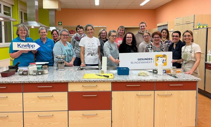 Gut besuchter Kräuter-Gebäck-Workshop in Blindenmarkt (Foto: Martina Gaind)