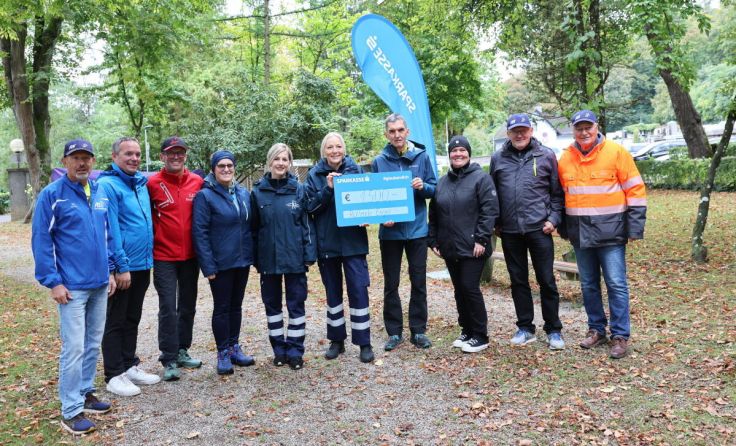 Übergabe der Spende an den Verein Rollende Engel (Foto: Robert Mayrhofer (A3))