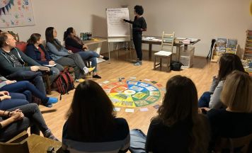 Bildungsangebote für Eltern im Spiegel-Treffpunkt Hellmonsödt