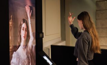 Theaterautomat im Foyer der Kammerspiele Linz eröffnet neue Perspektiven