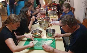 Fastenzeit bewusst erleben im Treffpunkt Mensch & Arbeit Nettingsdorf