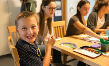 Geschwisterkindertag in Leonding stärkt Kinder in den Osterferien
