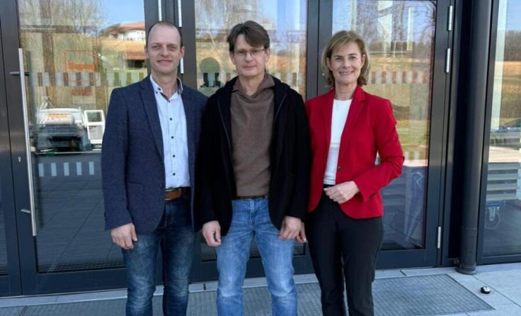 Freude über den neuen Direktor Nikolaus Krasanovsky (Mitte) (Foto: Privat)