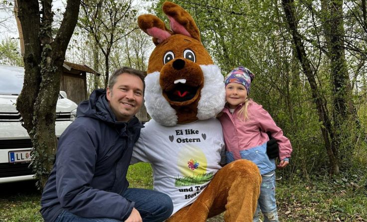 Der Osterhase wird im Erholungswald Langholzfeld über 700 Eier verstecken. (Foto: Team Hofko)