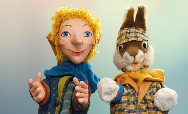 Kasperl und Hopsi freuen sich auf das Abenteuer im Schloss Ennsegg. (Foto: Elisabeth Lintner)