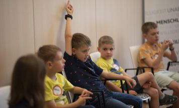 Kinder lernen Erste Hilfe in Sankt Florian