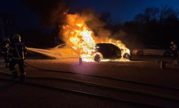 PKW-Brand in Basling: Verdacht auf Brandstiftung