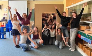 Musikmittelschule Enns präsentiert Zeitreise-Musical