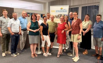 LEADER-Region Perg-Strudengau fördert Padel-Arena und Smart Energy Region