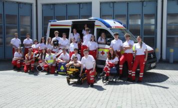 23 angehende Rettungssanitäter bei Rot Kreuz-Sommerakademie in Perg