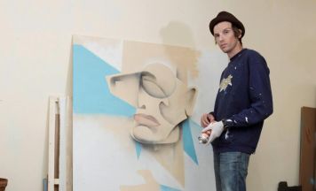 „Contemporary Kabine“: Ausstellung von Rapper Skero in Leonding